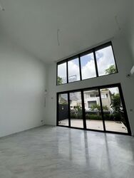 Shrewsbury Road (D11), Terrace #559830271